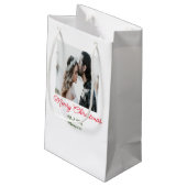 メリークリスマスカップルの写真を追加の名前happy holida スモールペーパーバッグ (裏面アングル)