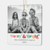 メリークリスマスカラフルレトロフォント写真 セラミックオーナメント (左)