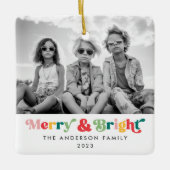 メリークリスマスカラフルレトロフォント写真 セラミックオーナメント (正面)