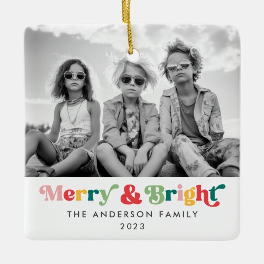 メリークリスマスカラフルレトロフォント写真 セラミックオーナメント (正面)