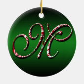 メリークリスマスカラーズグリーンレッドホワイトレターM セラミックオーナメント (裏面)