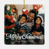 メリークリスマスシンプルクラシックワンフォトホリデー セラミックオーナメント (裏面)