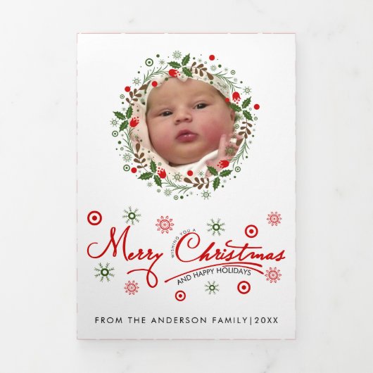 メリークリスマススクリプトタイポグラフィとリース写真 三つ折りクリスマスカード (カバー)