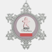 メリークリスマススノーグローブジンジャーブレッドクッキー スノーフレークピューターオーナメント (正面)