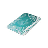 メリークリスマススノーフレークスツリーの花と星 バスマット (アングル)