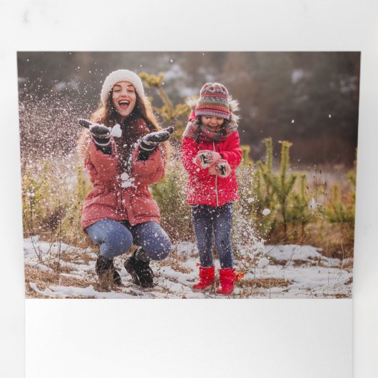 メリークリスマスタイポグラフィ数々の赤写真 三つ折りクリスマスカード (内部最初)