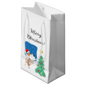 メリークリスマスツリーかわいい子犬サンタハット スモールペーパーバッグ (正面アングル)