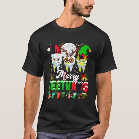 メリークリスマスティーススリーサンタトナカイ小妖精や小人ティー Tシャツ (正面)