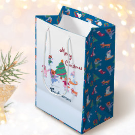 メリークリスマスドッグアイススケートで滑る名ブルー ミディアムペーパーバッグ