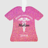メリークリスマスナースピンクグリッタースクラブトップ名 オーナメント (正面)