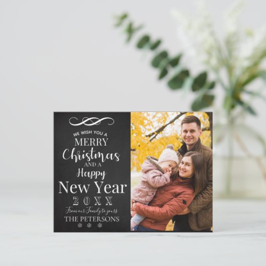 メリークリスマスニューイヤーかわいいタイポグラフィ写真 シーズンポストカード (スタンド正面)