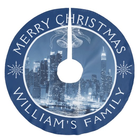 メリークリスマスニューヨークシティウィンターランドスケープ ブラッシュドポリエステルツリースカート (正面)