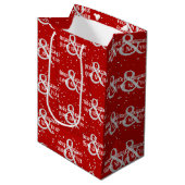 メリークリスマスハッピーニューイヤーと雪 ミディアムペーパーバッグ (正面アングル)