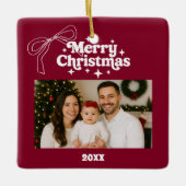 メリークリスマスバーガンディの写真弓の手を引いた セラミックオーナメント (正面)