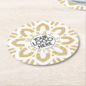 メリークリスマスビジネスロゴスノーフレーク金ゴールド ラウンドペーパーコースター (アングル)