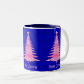 メリークリスマスピンクの木が輝く雪 ツートーンマグカップ (正面右)