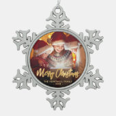 メリークリスマスファミリーフォトエレガント金ゴールドスクリプト スノーフレークピューターオーナメント (正面)