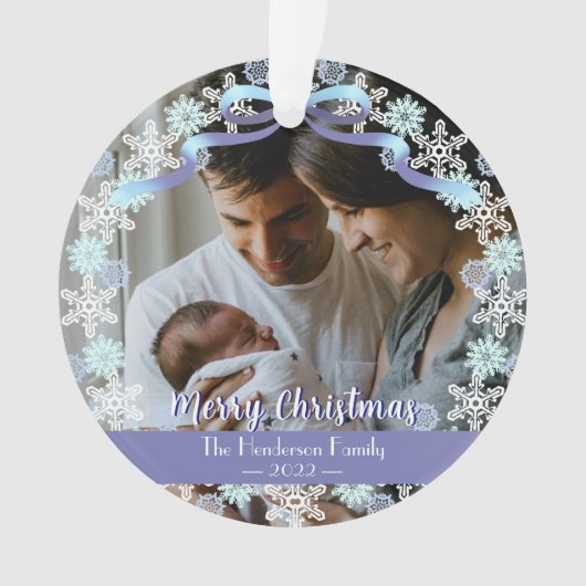 メリークリスマスファミリー写真名ライトブルーパープル オーナメント (正面)
