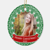 メリークリスマスリースパーソナライズされたホリデーフォト セラミックオーナメント (左)