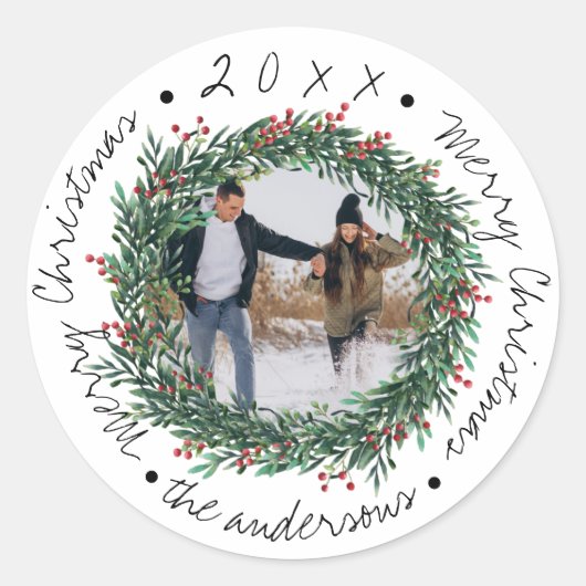 メリークリスマスリースレッドベリーズネームフォト ラウンドシール (正面)