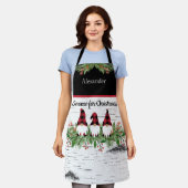 メリークリスマスレッドハットバッファロープレイド格言 エプロン (着用した状態)