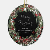 メリークリスマスレッドベリーボタニカルリース セラミックオーナメント (左)