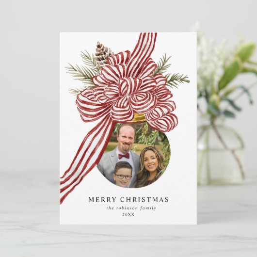 メリークリスマスレッドボウファミリーフォトグリーン シーズンカード (スタンド正面)