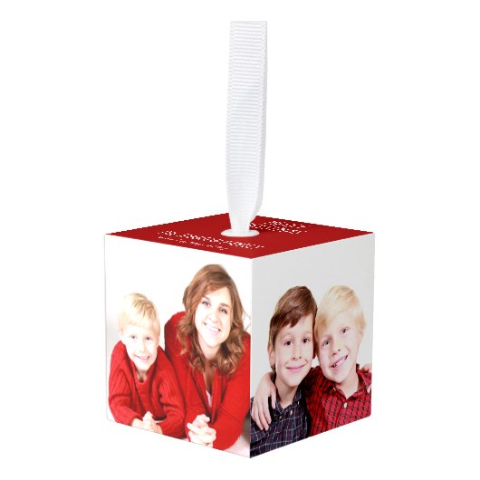 メリークリスマスレッド4ファミリーフォトフェスティバルギフト キューブオーナメント (正面アングル)