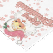 メリークリスマスレトロタイポグラフィサンタピンクハット テーブルクロス (アングル)
