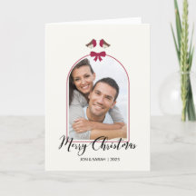 メリークリスマスロビンとレッドボウがアーチ