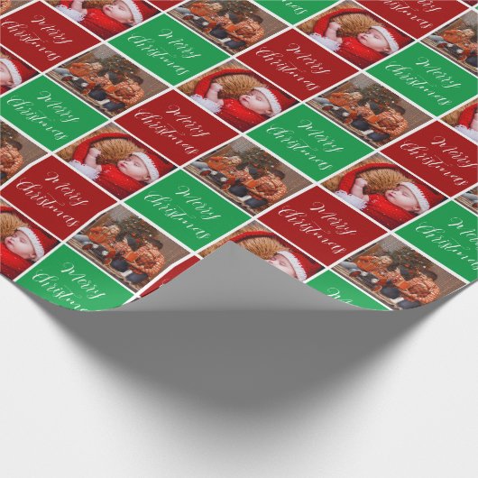 メリークリスマス休暇の家族の写真コラージュ赤 ラッピングペーパー (角)