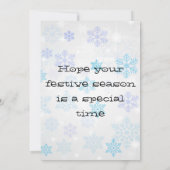 メリークリスマス引用文とホワイト文字ホリデーカード シーズンカード (裏面)