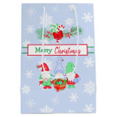 メリークリスマス格言スノーフレーク青い背景 ミディアムペーパーバッグ (裏面)