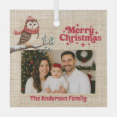 メリークリスマス赤い写真ベージュのバーラップフクロウ ガラスオーナメント (正面)