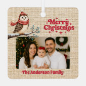メリークリスマス赤い写真ベージュのバーラップフクロウ メタルオーナメント (裏面)