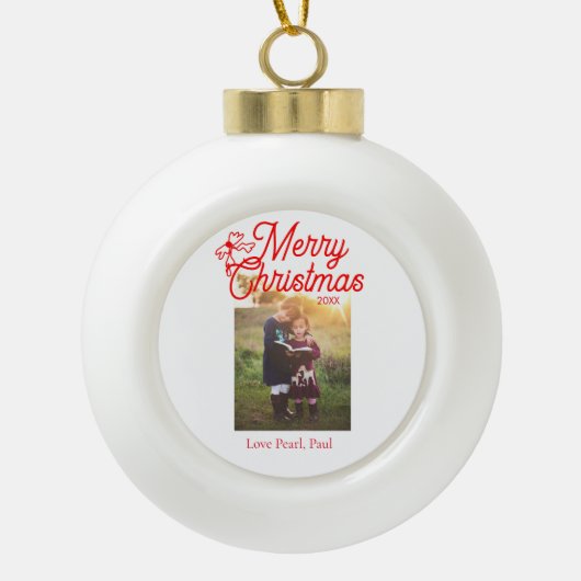 メリークリスマス赤い弓の子供の写真モダンエレガント セラミックボールオーナメント (正面)