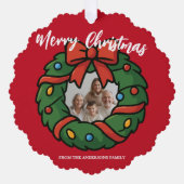 メリークリスマス リース 写真 ホリデー 家族の名前 オーナメントカード (正面)