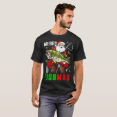 メリークリスマス 魚 おもしろサンタ 魚を持ったサンタ Tシャツ (正面フル)