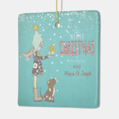 メリークリスマス – X-masガールドッグ編集可能文字オンC セラミックオーナメント (左)