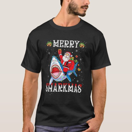 メリーシャークマスサンタライドシャークデングクリスマスリグ Tシャツ (正面)