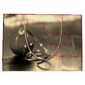 メリーパーソナライズされたクリスマス婚約デザイン ラージペーパーバッグ (裏面)