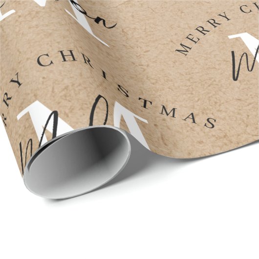 メリーパーソナライズされたクリスマス・クラフト・モノグラム ラッピングペーパー (ロールコーナー)