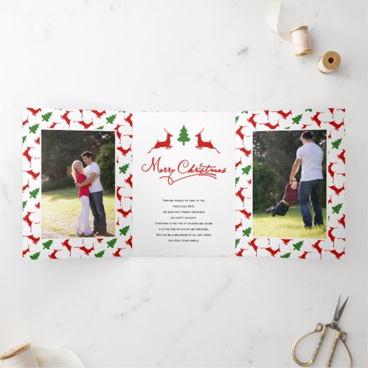 メリーモダンクリスマスの鹿と木の写真 三つ折りクリスマスカード (内部)