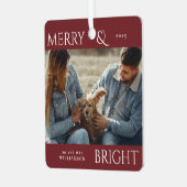 メリーモダンススタイリッシュクリスマス家族写真赤 メタルオーナメント (正面左)