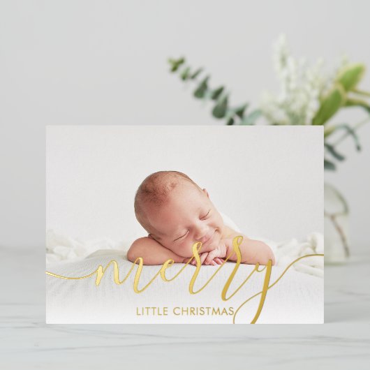 メリーリトルクリスマスフォトベビー誕生金ゴールド 箔シーズンカード (立ち正面)