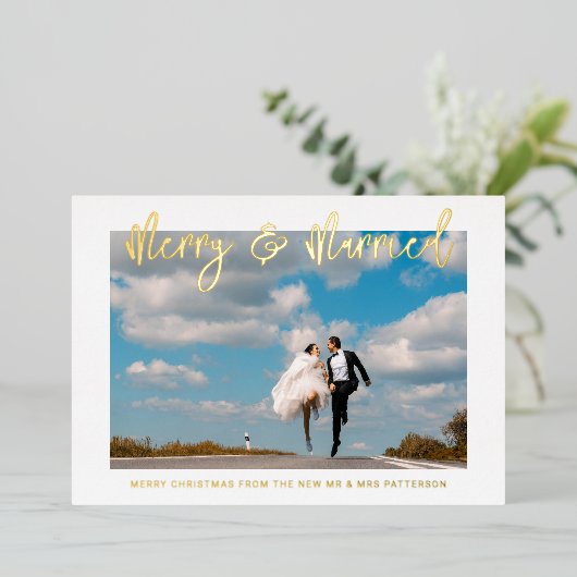 メリー結婚結婚した初めてのクリスマス 箔招待状 (立ち正面)