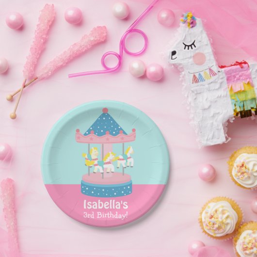 メリー誕生会は円形の回転木馬の女の子の行きます ペーパープレート (パーティー)