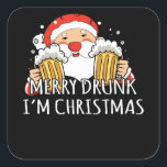 メリー飲Christmas Santa Clausビール スクエアシール<br><div class="desc">休日Tシャツのギフトストストッキングstuffer.サンタクロースはトナカイのそりの雪でホホホホホホホメリークリスマスと言う。衣服の醜いセーターtシャツの足のパジャマpjsジャム付きミスタントウの下に卵を持っている。ライトつるデコレーションオーナメントキャンディーケーンジンジャーブレッドマン</div>