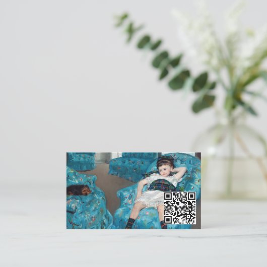 メリー・カサット - リトルガール ブルーアームチェア - QRコード 名刺 (スタンド正面)