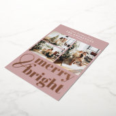 メリー＆ブライト タイポグラフィー フォト クリスマス ローズゴールド 箔シーズンカード (回転した状態)